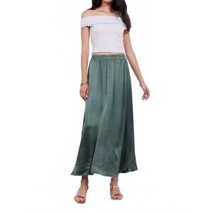 NEW LAMADE silky volume skirt in green